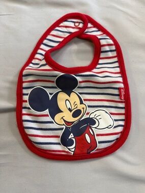 🐥 Disney NWOT Mickey Mouse Red, Navy & White Striped Bib